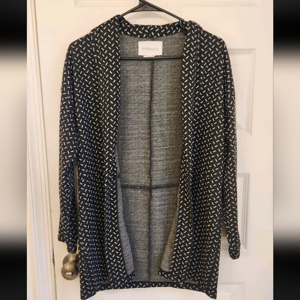BCBG Geometric Black White Blazer Cardigan‎ Womens Size S #Z562